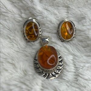 Silver and Amber Jewelry Set